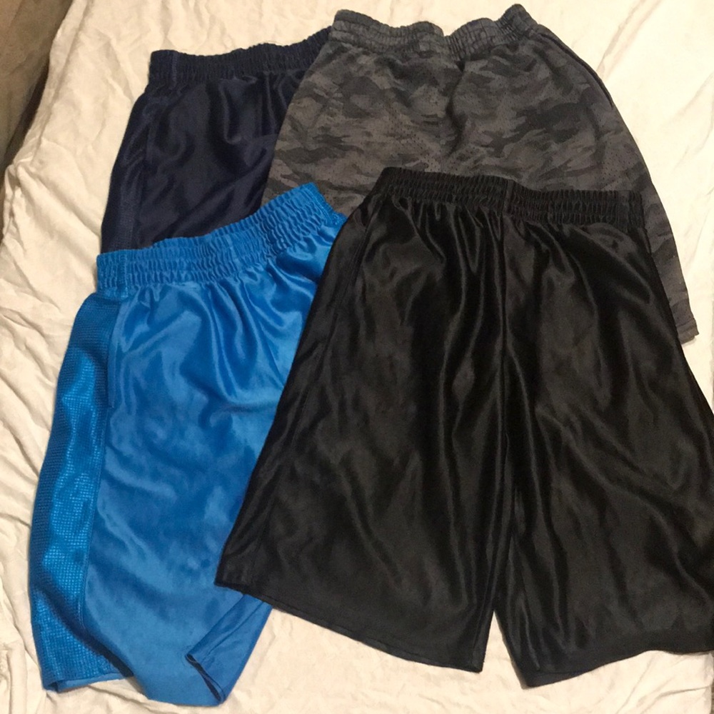 Lot of boys athletic shorts M/L